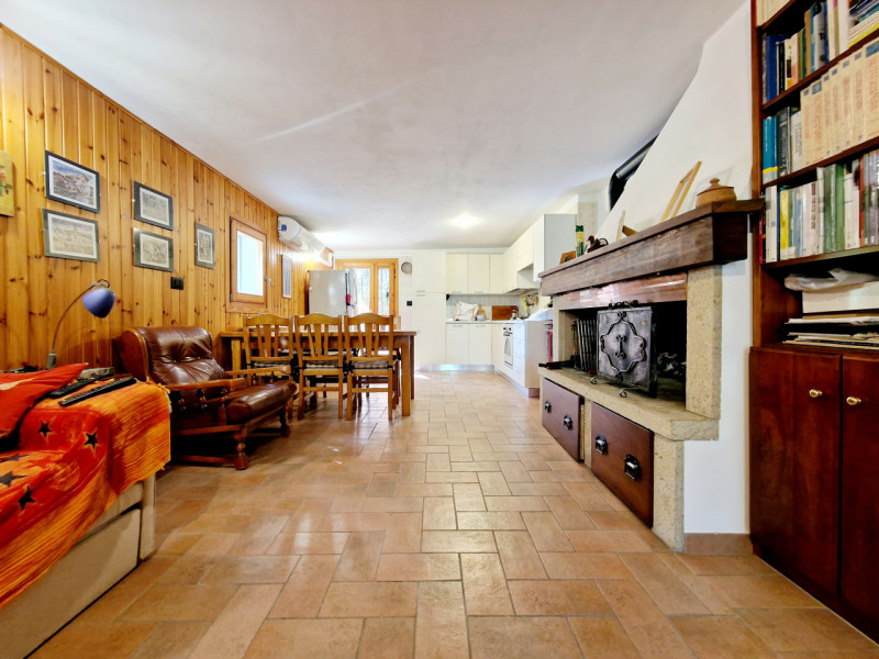 Immagine 18 di Casa indipendente in vendita  in via tormene a Baone