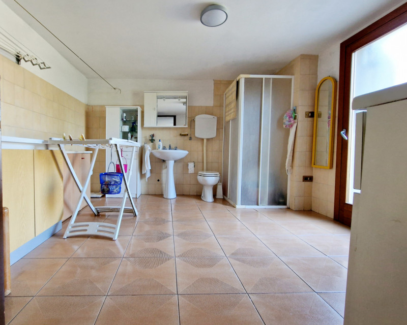 Immagine 21 di Casa indipendente in vendita  in via tormene a Baone