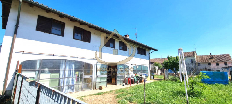 Immagine 2 di Casa bifamiliare in vendita  in VICINANZE GAMBOLO' a Gambolo'