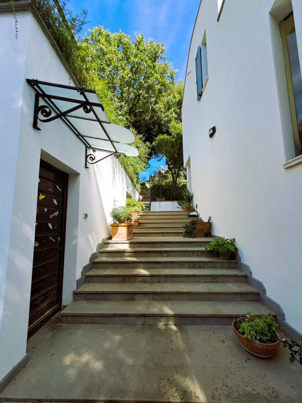 Immagine 5 di Villa in vendita  a Magione