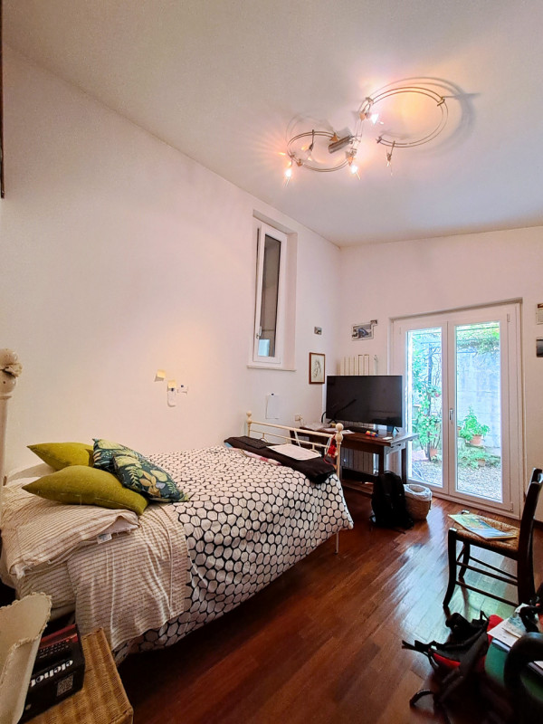 Immagine 19 di Villa in vendita  a Magione