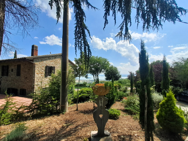 Immagine 8 di Rustico / casale in vendita  in Strada del Niccone a Tuoro Sul Trasimeno