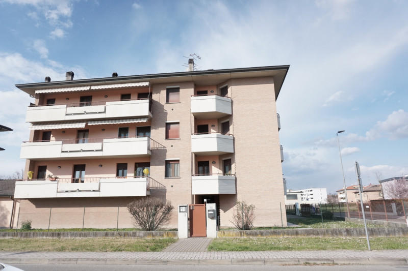 Immagine 32 di Appartamento in affitto  in Via Pertini 3 a Colorno