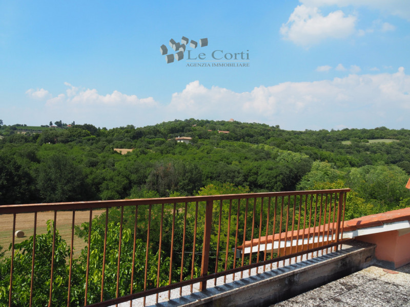 Immagine 4 di Casa indipendente in vendita  a Lonigo