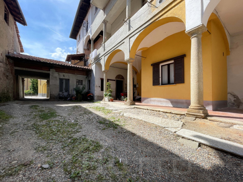 Immagine 1 di Appartamento in vendita  in piazza san pietro 8 a Gargallo