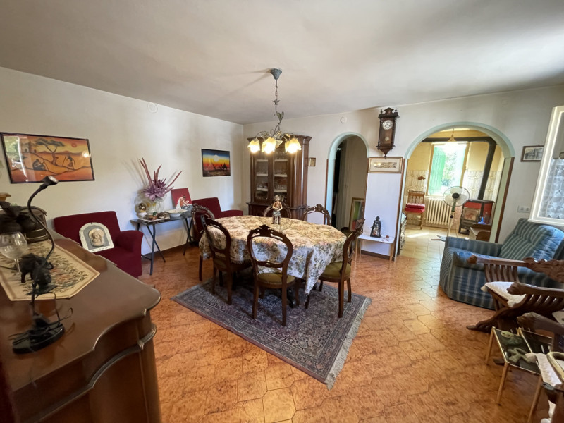 Immagine 4 di Casa indipendente in vendita  a Motteggiana