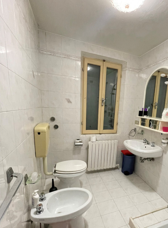 Immagine 10 di Casa indipendente in vendita  a Motteggiana