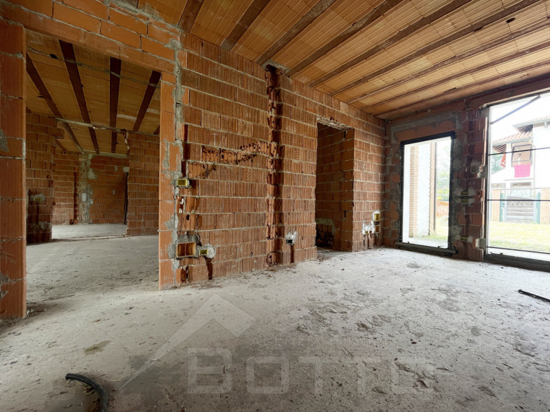 Immagine 5 di Villetta a schiera in vendita  in VIA GIOVANNI XXIII a Suno