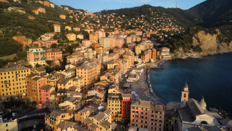 Immagine 3 di Appartamento in vendita  in Via Mazzini a Camogli