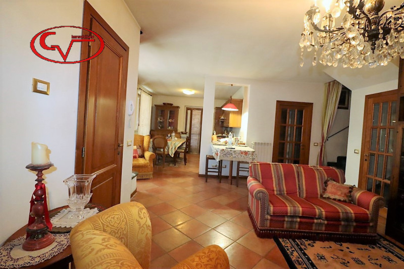 Immagine 9 di Villa in vendita  in san giustino valdarno a Loro Ciuffenna