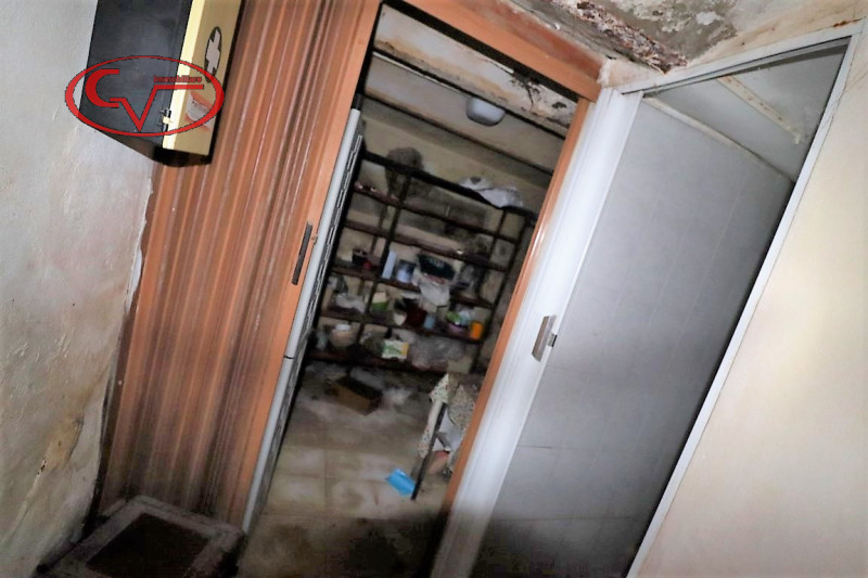 Immagine 10 di Negozio in vendita  in centro a Montevarchi