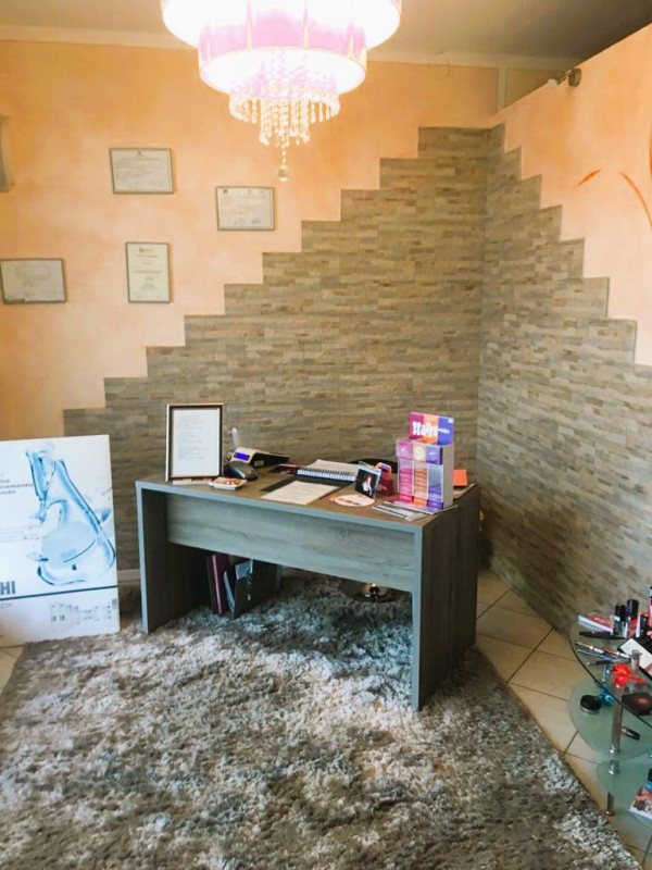 Immagine 4 di Negozio in vendita  in VIA UMBERTO TRECCANI, 5 a Carpenedolo