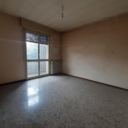 Immagine 2 di Appartamento in vendita  in Via Boiardi n.4 a Reggio Nell'emilia