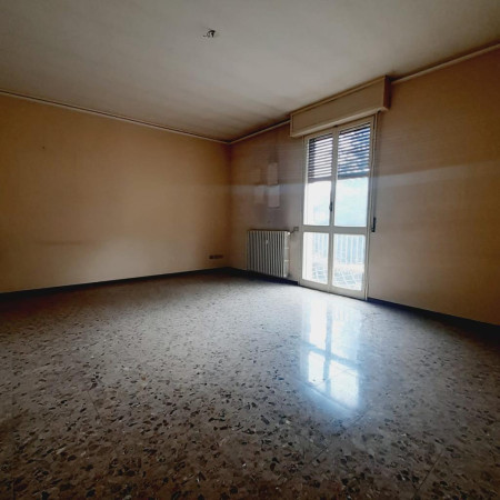 Immagine 7 di Appartamento in vendita  in Via Boiardi n.4 a Reggio Nell'emilia