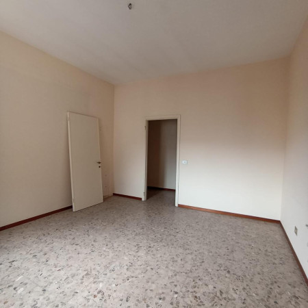 Immagine 10 di Appartamento in vendita  in Via Boiardi n.4 a Reggio Nell'emilia