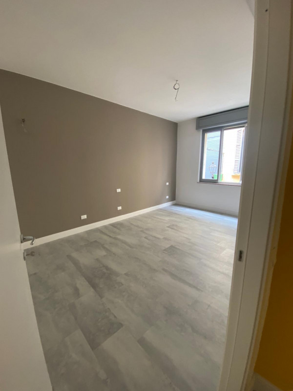 Immagine 4 di Appartamento in vendita  in Borgo Angelo Mazza n.2 a Parma