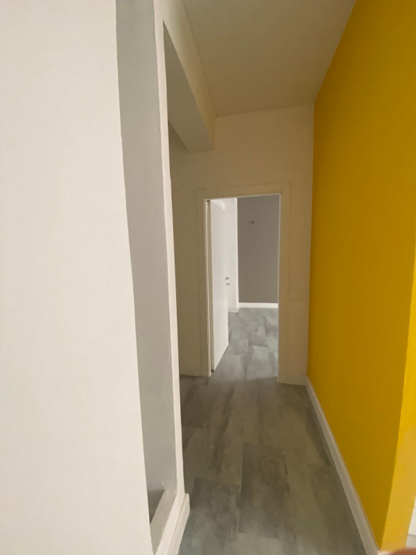 Immagine 9 di Appartamento in vendita  in Borgo Angelo Mazza n.2 a Parma