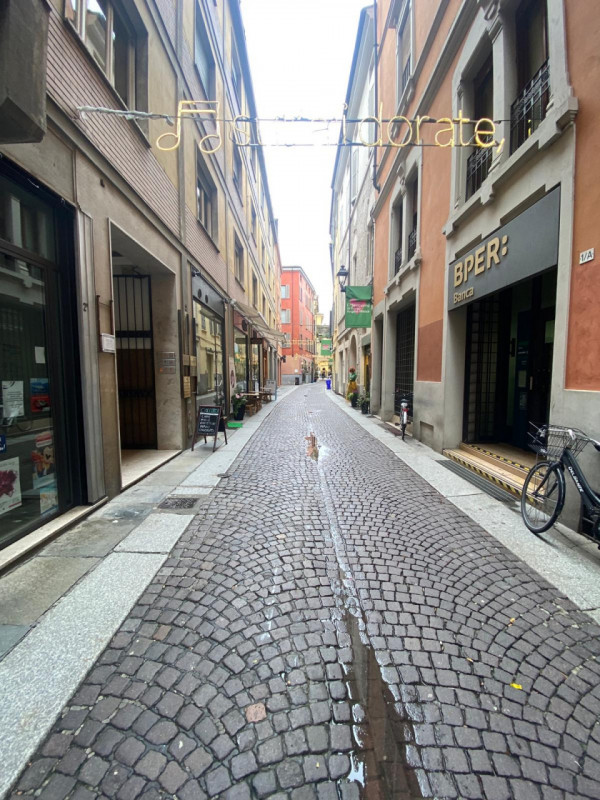 Immagine 12 di Appartamento in vendita  in Borgo Angelo Mazza n.2 a Parma