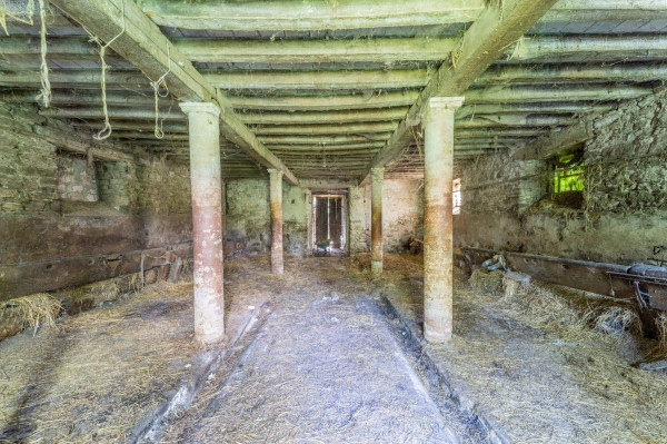 Immagine 20 di Rustico / casale in vendita  in Frazione Villula a Corniglio