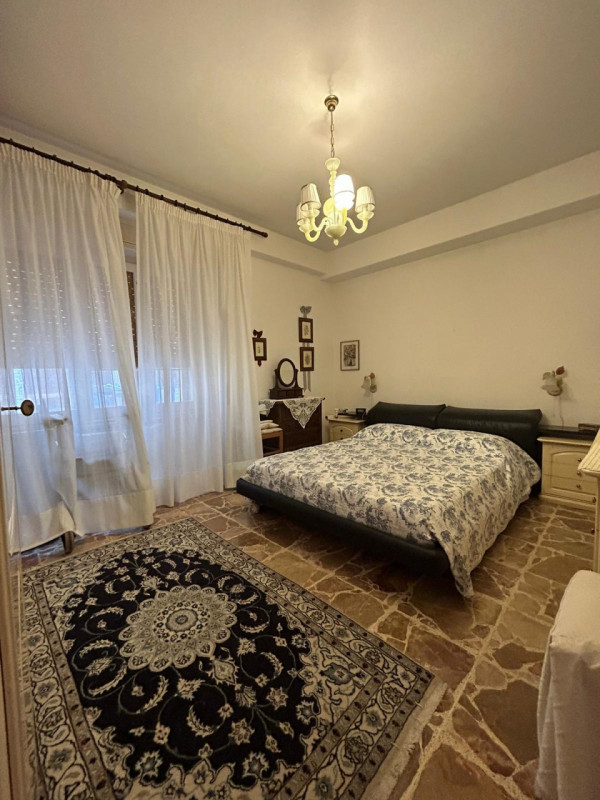 Immagine 4 di Appartamento in vendita  a Olbia