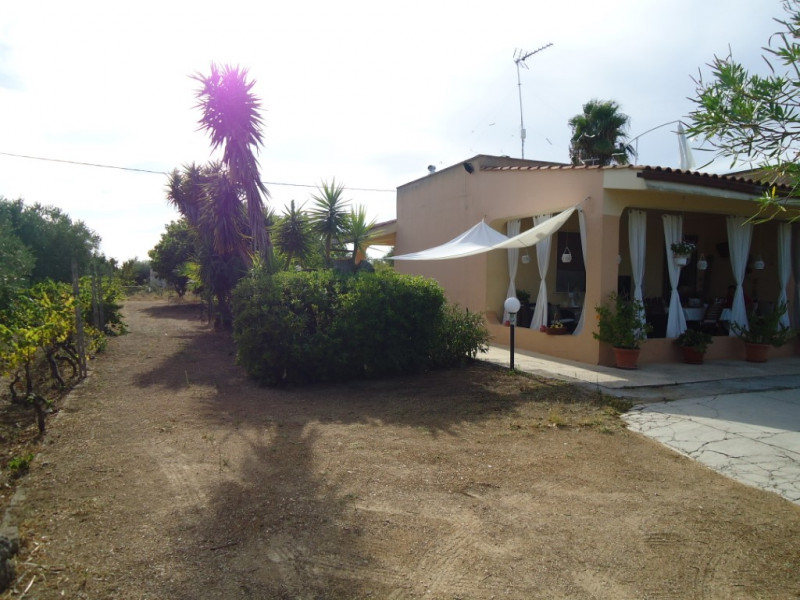 Immagine 15 di Villa in vendita  in Contrada Saline a Matino