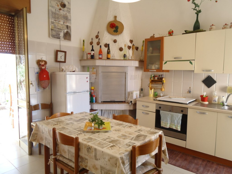 Immagine 35 di Villa in vendita  in Contrada Saline a Matino