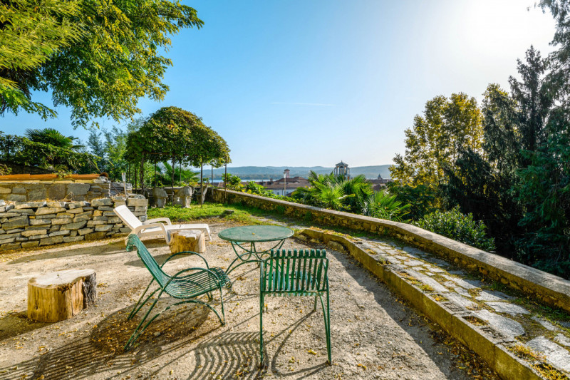 Immagine 30 di Villa in vendita  in via Cantoni, 10 a Arona