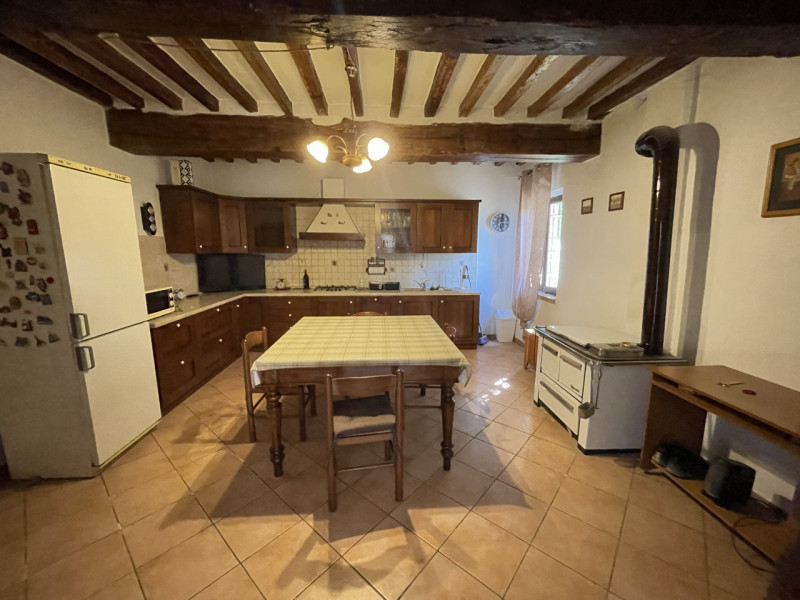 Immagine 8 di Rustico / casale in vendita  a Suzzara