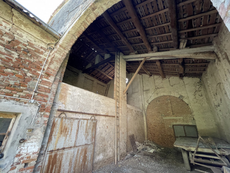 Immagine 22 di Rustico / casale in vendita  a Suzzara