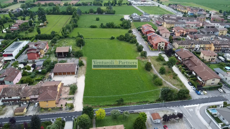Immagine 5 di Terreno in vendita  in via chiarini a Montichiari