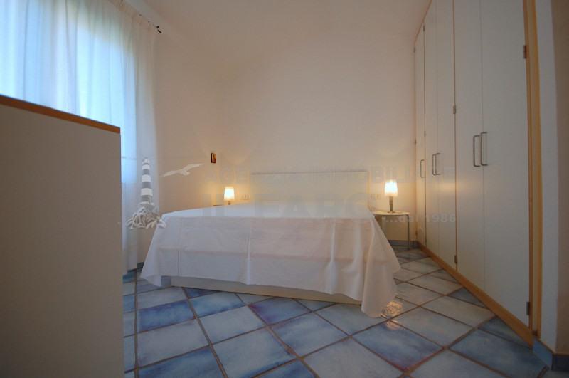 Immagine 10 di Appartamento in vendita  in Via terralugiana a La Maddalena