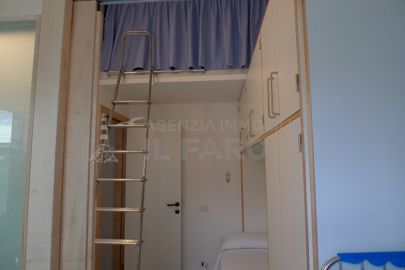 Immagine 20 di Appartamento in vendita  in Via terralugiana a La Maddalena