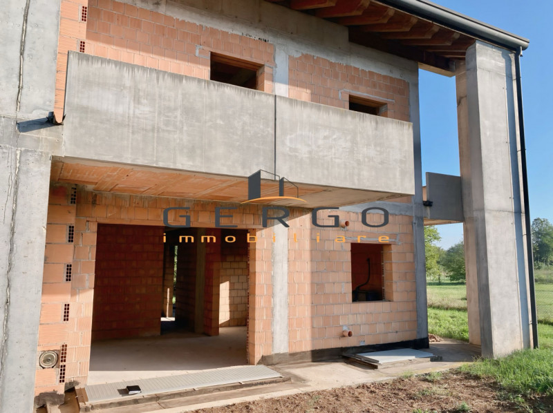 Immagine 24 di Casa bifamiliare in vendita  in Via Cristoforo Colombo a Castelfranco Veneto