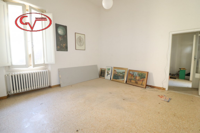 Immagine 8 di Appartamento in vendita  in piazza della repubblica a Montevarchi