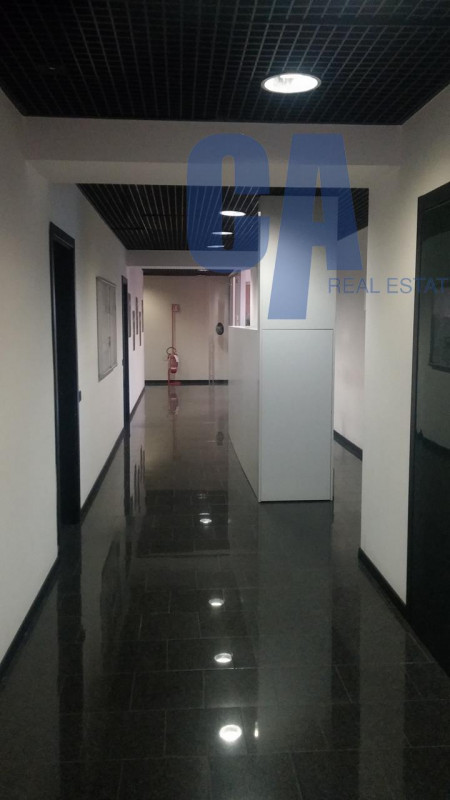 Immagine 13 di Ufficio in affitto  in VIALE VITTORIO VENETO a Milano
