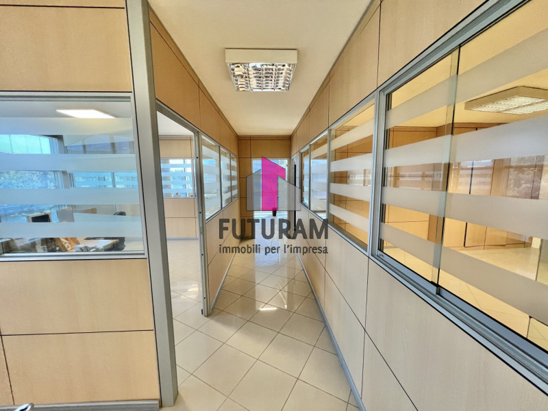 Immagine 6 di Ufficio in vendita  in VIA FOSCA 22 a Dueville