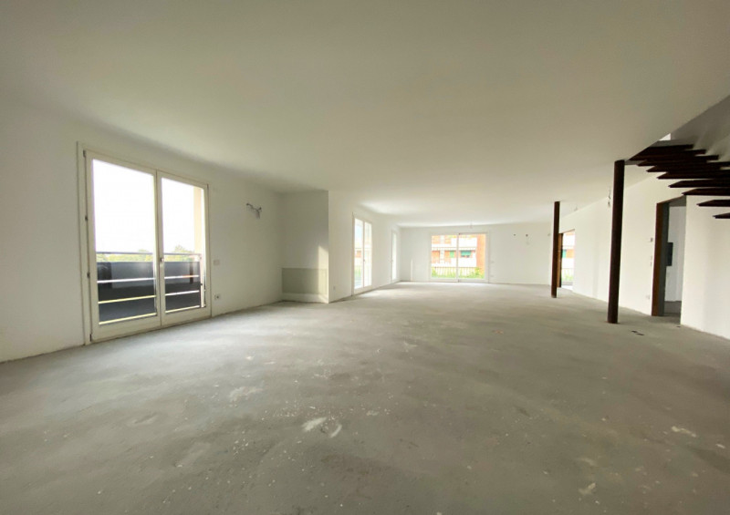 Immagine 1 di Attico in vendita  a Limena