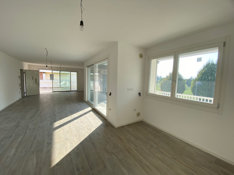 Immagine 14 di Appartamento in vendita  in via santa luca a Selvazzano Dentro