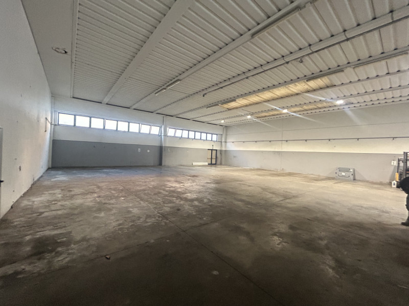 Immagine 2 di Capannone industriale in affitto  in Via Del Lavoro a Mestrino