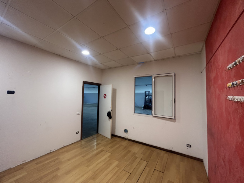 Immagine 10 di Capannone industriale in affitto  in Via Del Lavoro a Mestrino