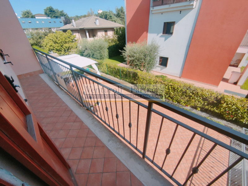 Immagine 9 di Casa bifamiliare in vendita  in via Longhi a Castiglione Delle Stiviere