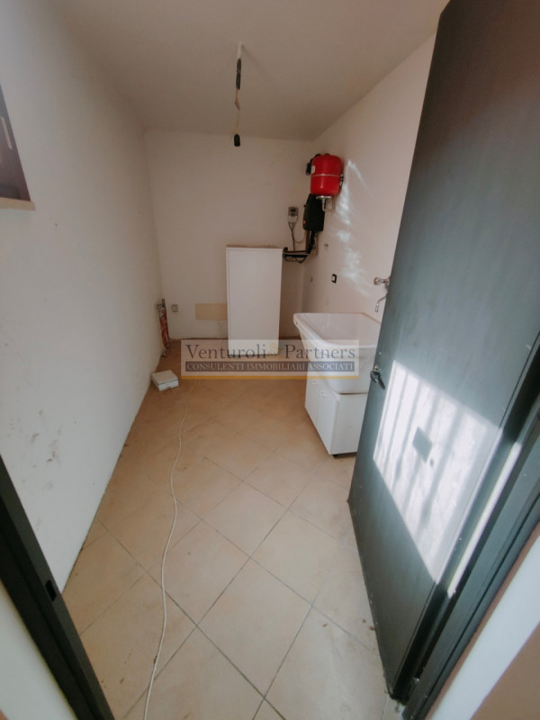 Immagine 15 di Casa bifamiliare in vendita  in via Longhi a Castiglione Delle Stiviere