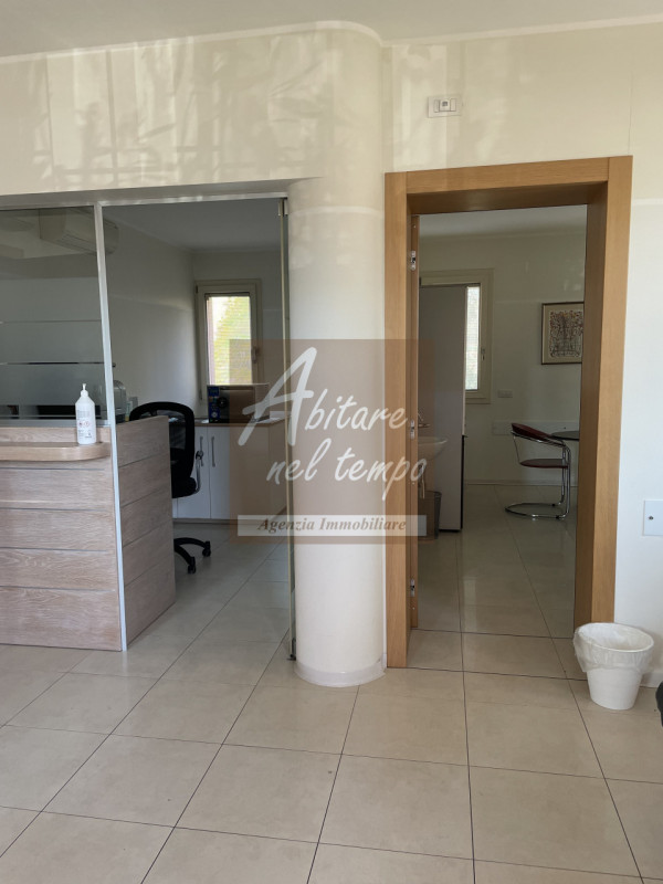 Immagine 5 di Ufficio in vendita  in Viale della Stazione a Cittadella