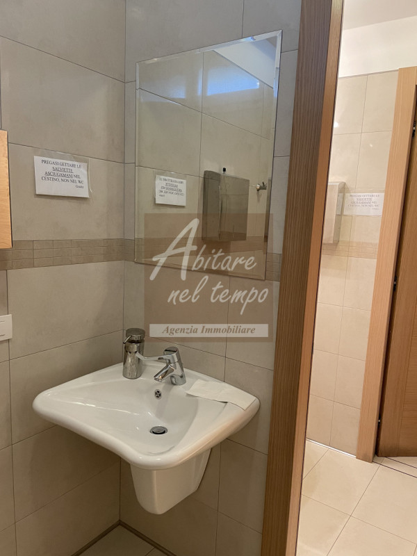 Immagine 13 di Ufficio in vendita  in Viale della Stazione a Cittadella