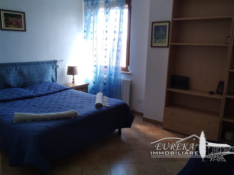 Immagine 13 di Appartamento in vendita  in sanfatucchio a Castiglione Del Lago