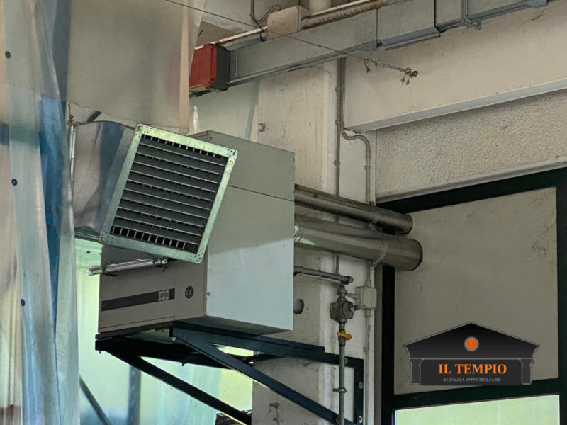 Immagine 8 di Capannone industriale in vendita  in VIA BRENTA a Bassano Del Grappa