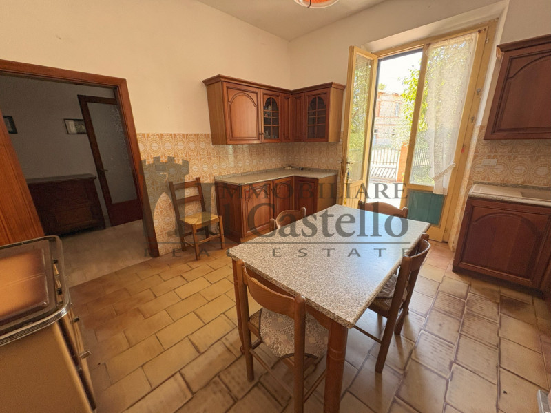 Immagine 3 di Casa indipendente in vendita  in panicarola a Castiglione Del Lago