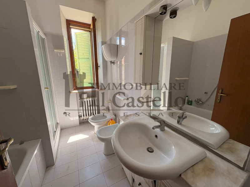 Immagine 15 di Casa indipendente in vendita  in panicarola a Castiglione Del Lago