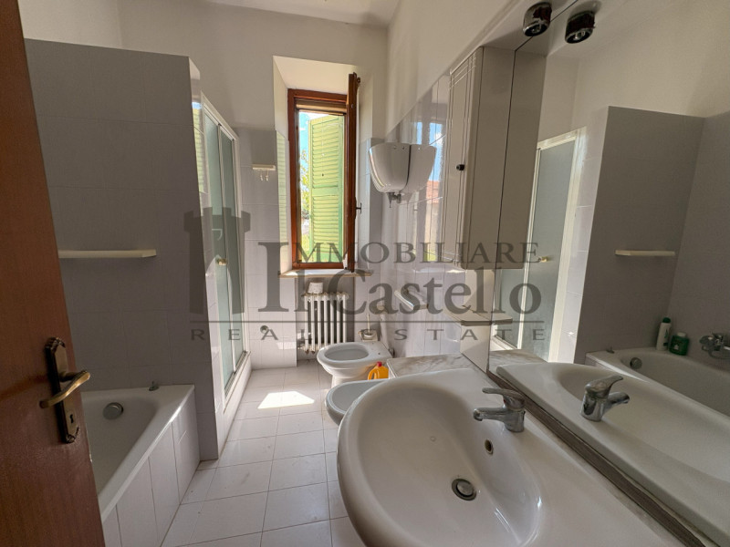 Immagine 16 di Casa indipendente in vendita  in panicarola a Castiglione Del Lago