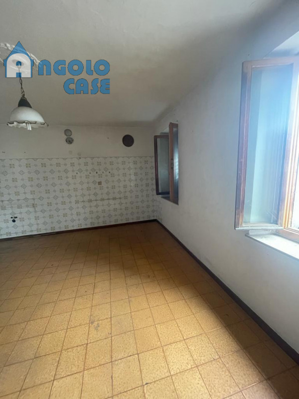 Immagine 3 di Casa bifamiliare in vendita  in via padre marino a Lozzo Di Cadore